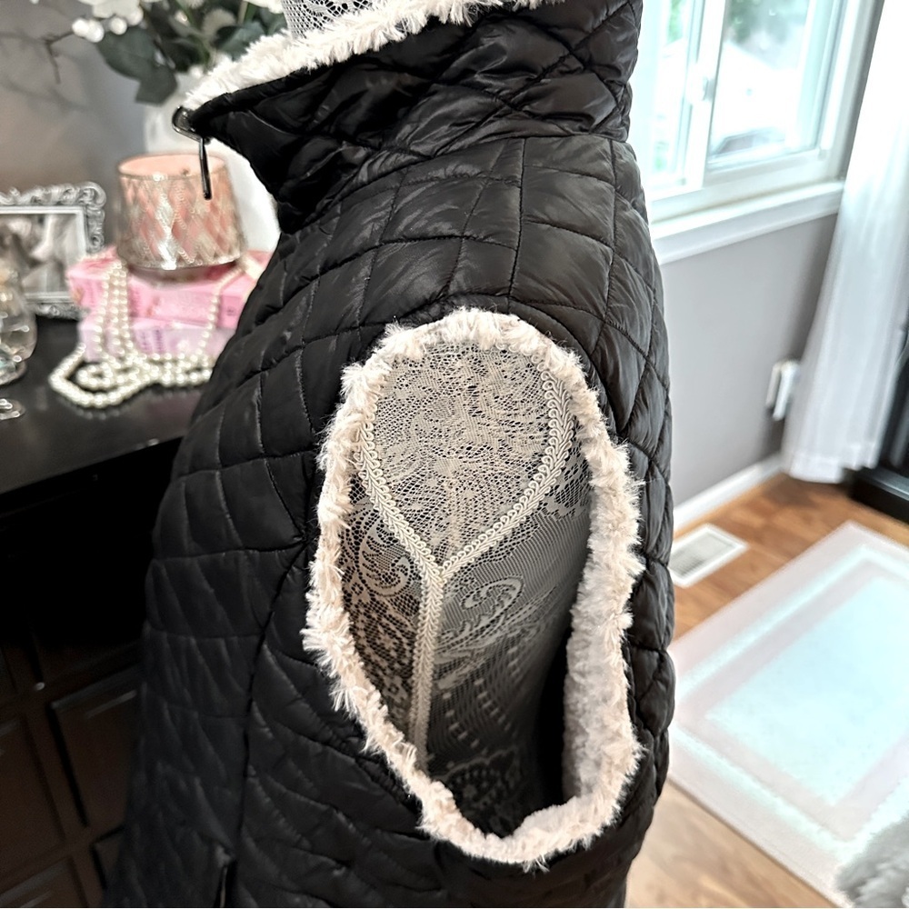 Steve Madden Quilted Puffer Vest Black Faux Sherpa Lined Women’s XL - Picture 9 of 15